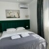 https://cdn-ostrovok-ru-ion.test.edgekey.net/t/100x100/hotel_review/00/68/00686b4b39602209981ae18756e3539b394ca787.JPEG