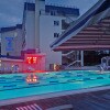 https://cdn-ostrovok-ru-ion.test.edgekey.net/t/100x100/hotel_review/01/98/0198d0de9d48cb4c371711aa245e64bcdf42ba35.JPEG