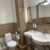 https://cdn-ostrovok-ru-ion.test.edgekey.net/t/100x100/hotel_review/03/a2/03a2ab7b595d8348f228e636198cc3dd3c3e2923.jpeg