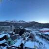 https://cdn-ostrovok-ru-ion.test.edgekey.net/t/100x100/hotel_review/07/ba/07ba95190540b02dc025eeeba04d3d73c3086d32.JPEG