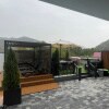 https://cdn-ostrovok-ru-ion.test.edgekey.net/t/100x100/hotel_review/09/b2/09b2cc6a39aa85fa20fc71e8bda58925ed01d2d0.JPEG