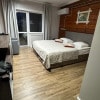 https://cdn-ostrovok-ru-ion.test.edgekey.net/t/100x100/hotel_review/0c/01/0c01075ae7168c26dcb01d3079fd34a737081949.JPEG