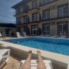 https://cdn-ostrovok-ru-ion.test.edgekey.net/t/100x100/hotel_review/10/41/1041fa62ad4b54b0f99f870091f50457de95c08b.JPEG