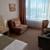 https://cdn-ostrovok-ru-ion.test.edgekey.net/t/100x100/hotel_review/11/a5/11a5d83fd3553b8506f8eb3ddbb0e2e0ff7f20e9.JPEG