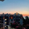 https://cdn-ostrovok-ru-ion.test.edgekey.net/t/100x100/hotel_review/15/3c/153ce21ea84b1d76df8f213510b637af1f68e2e5.JPEG