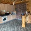 https://cdn-ostrovok-ru-ion.test.edgekey.net/t/100x100/hotel_review/15/8e/158eb6bde3578233fc162e041b76feece0f4aea3.JPEG