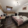 https://cdn-ostrovok-ru-ion.test.edgekey.net/t/100x100/hotel_review/17/24/172419a787fb07915cf459f95e84ea82be74d42e.JPEG
