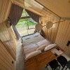 https://cdn-ostrovok-ru-ion.test.edgekey.net/t/100x100/hotel_review/18/2d/182d6c6bb248b28e4f517098e1b1245dc3367fb0.JPEG