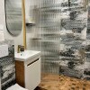 https://cdn-ostrovok-ru-ion.test.edgekey.net/t/100x100/hotel_review/18/46/18463f01a964e2e9cd246093979c169e72f52899.JPEG