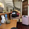 https://cdn-ostrovok-ru-ion.test.edgekey.net/t/100x100/hotel_review/18/5d/185ddcbba32b2ba23ce566bc2834fd65797d02fe.JPEG