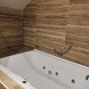 https://cdn-ostrovok-ru-ion.test.edgekey.net/t/100x100/hotel_review/19/7f/197fa50c1d49ff1de697064220d424ba4bf598e1.JPEG
