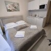 https://cdn-ostrovok-ru-ion.test.edgekey.net/t/100x100/hotel_review/19/95/199531162073a4eaad2669e4a3467517f674c0c9.JPEG
