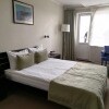 https://cdn-ostrovok-ru-ion.test.edgekey.net/t/100x100/hotel_review/1b/fe/1bfed75f36bbfd3e81e44a354f0cb766972506b9.JPEG