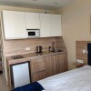 https://cdn-ostrovok-ru-ion.test.edgekey.net/t/100x100/hotel_review/1e/e2/1ee25cc46d552662bd4dda3b5405485d7bca3bf8.JPEG