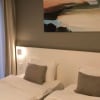 https://cdn-ostrovok-ru-ion.test.edgekey.net/t/100x100/hotel_review/21/fe/21fe58b73c2f69be4318122c6bac21ccf78d9395.JPEG