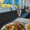 https://cdn-ostrovok-ru-ion.test.edgekey.net/t/100x100/hotel_review/22/2e/222ebda79f7ae6562f9ff397164da537707da0bc.JPEG