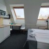 https://cdn-ostrovok-ru-ion.test.edgekey.net/t/100x100/hotel_review/2a/bd/2abda93fdfa92bc48798320ddca29f93f4d551ed.jpeg