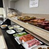 https://cdn-ostrovok-ru-ion.test.edgekey.net/t/100x100/hotel_review/2e/20/2e20e7284e32111d18de2f89b12ac7458258001d.JPEG
