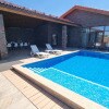 https://cdn-ostrovok-ru-ion.test.edgekey.net/t/100x100/hotel_review/33/18/331841880af735a80c607061c85b3819188fa2fe.JPEG