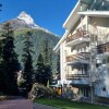 https://cdn-ostrovok-ru-ion.test.edgekey.net/t/100x100/hotel_review/34/2d/342d38a3b7fff15f26ed2b34c23d01913527d47c.JPEG
