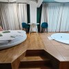 https://cdn-ostrovok-ru-ion.test.edgekey.net/t/100x100/hotel_review/37/9e/379ea6ee74c7ed3d96a265c71c90c3da4ecbcd16.jpeg