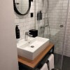 https://cdn-ostrovok-ru-ion.test.edgekey.net/t/100x100/hotel_review/3e/9a/3e9af0c869af569e7ad6fc23757be60b3adf5671.JPEG
