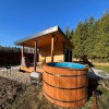 https://cdn-ostrovok-ru-ion.test.edgekey.net/t/100x100/hotel_review/3f/12/3f121d444e1ff1771fc817a4fa62b12266596eba.JPEG