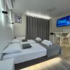 https://cdn-ostrovok-ru-ion.test.edgekey.net/t/100x100/hotel_review/42/74/4274a3dbc540125f9116772b9fa27ee3d7e9c4ea.JPEG