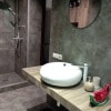 https://cdn-ostrovok-ru-ion.test.edgekey.net/t/100x100/hotel_review/47/89/4789a03f258d6e3c16d0540f2644402dfe5837b0.JPEG