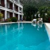https://cdn-ostrovok-ru-ion.test.edgekey.net/t/100x100/hotel_review/4a/8a/4a8ae3b42d5e1e2eb8e17d34d9f884a1f466a7db.JPEG