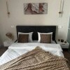 https://cdn-ostrovok-ru-ion.test.edgekey.net/t/100x100/hotel_review/4f/03/4f032b5072f59a66a488c2ccb2e3e0cc30c655a4.JPEG