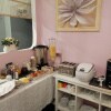 https://cdn-ostrovok-ru-ion.test.edgekey.net/t/100x100/hotel_review/50/dc/50dc12a69266f9d955a4e82106baf5839ed9301d.jpeg
