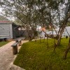 https://cdn-ostrovok-ru-ion.test.edgekey.net/t/100x100/hotel_review/52/ef/52ef58ae5fd4753d083bc117a8df1379846e1c13.JPEG