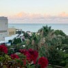 https://cdn-ostrovok-ru-ion.test.edgekey.net/t/100x100/hotel_review/53/20/5320e72ec2008d619de5e61d8678bd690613982a.JPEG
