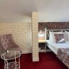 https://cdn-ostrovok-ru-ion.test.edgekey.net/t/100x100/hotel_review/53/ce/53ce7938dc639a917573bb49e200e82f832597cd.JPEG