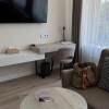 https://cdn-ostrovok-ru-ion.test.edgekey.net/t/100x100/hotel_review/53/dd/53dd6e16e1af037b919bc4ef84b3985b2a9ea64e.JPEG