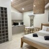 https://cdn-ostrovok-ru-ion.test.edgekey.net/t/100x100/hotel_review/56/ce/56cea9415cd7c695d9d859d3555255273f425435.JPEG