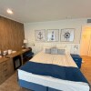 https://cdn-ostrovok-ru-ion.test.edgekey.net/t/100x100/hotel_review/57/1a/571a41a54796c3111e465804136debdedd7049f2.JPEG