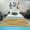 https://cdn-ostrovok-ru-ion.test.edgekey.net/t/100x100/hotel_review/5e/b7/5eb7a34149a1d4eb4c9b79c9a304e3bacfd2dbe7.JPEG
