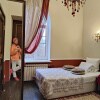 https://cdn-ostrovok-ru-ion.test.edgekey.net/t/100x100/hotel_review/5f/49/5f49eb3b42782bd74c71d844aabb6744e6d40465.JPEG