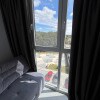 https://cdn-ostrovok-ru-ion.test.edgekey.net/t/100x100/hotel_review/6c/dd/6cdd5e26dedc0e85ccca4faced231dc643383f39.JPEG