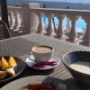 https://cdn-ostrovok-ru-ion.test.edgekey.net/t/100x100/hotel_review/6c/fe/6cfe4be2f1a2823ef87292fd22d10e37a36fe792.JPEG