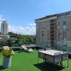 https://cdn-ostrovok-ru-ion.test.edgekey.net/t/100x100/hotel_review/6f/36/6f369544b4b53d422d02ea9ebfe6264c733fd201.JPEG