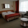 https://cdn-ostrovok-ru-ion.test.edgekey.net/t/100x100/hotel_review/6f/f1/6ff1a088ae1be00c787080e112a1c9edb0d3c3dd.jpeg