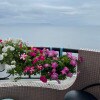 https://cdn-ostrovok-ru-ion.test.edgekey.net/t/100x100/hotel_review/70/06/700680215931f2bab979491d3dbc3491e2fbb080.JPEG