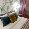 https://cdn-ostrovok-ru-ion.test.edgekey.net/t/100x100/hotel_review/74/56/745633ca12ad777a4d48838edb2a3444b68fed80.JPEG