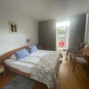 https://cdn-ostrovok-ru-ion.test.edgekey.net/t/100x100/hotel_review/76/6c/766cd7f9d87c3ecdd55044e2f184cdeb38d201d6.JPEG