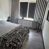 https://cdn-ostrovok-ru-ion.test.edgekey.net/t/100x100/hotel_review/77/9e/779eff0106a488248137197c03e00905345e179f.JPEG