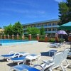 https://cdn-ostrovok-ru-ion.test.edgekey.net/t/100x100/hotel_review/7e/bd/7ebd15b1eb66450dcd8275cb1321f7dca29cb8ac.jpeg