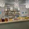 https://cdn-ostrovok-ru-ion.test.edgekey.net/t/100x100/hotel_review/7f/1d/7f1dc079fa57ebbdf03e277cd7c4e8b48f9d065e.JPEG